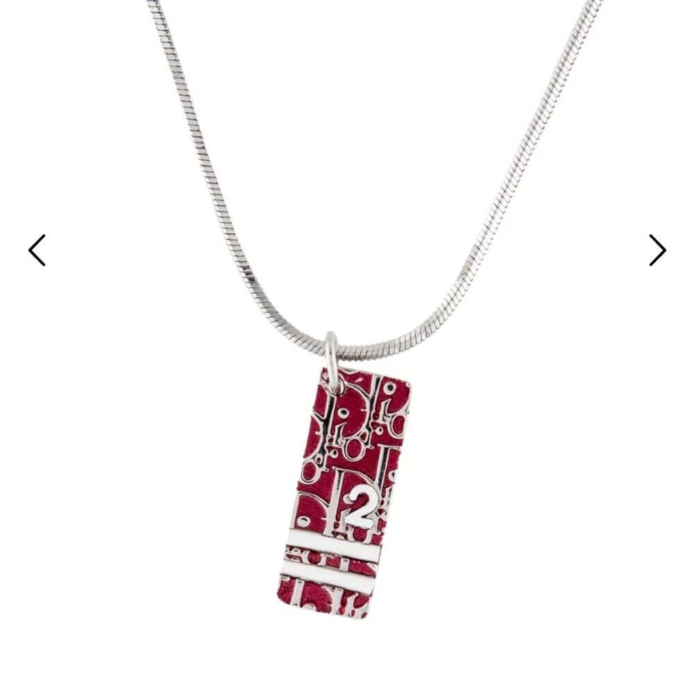 Authentic Vintage Christian
Dior Trotter Logo Number2
Pendant Necklce Red W/COA